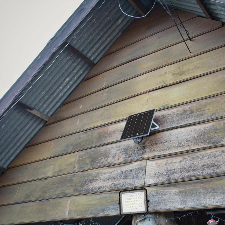 Dimmbarer LED-Outdoor-Solarstrahler LED/6W/3,2V IP65 4000K 5000 mAh schwarz + Fernbedienung