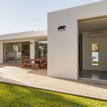 LED Solar-Strahler mit Bewegungs- und Dämmerungssensor EPAD LED/5W/3000 mAh 3,7V 4000K IP65