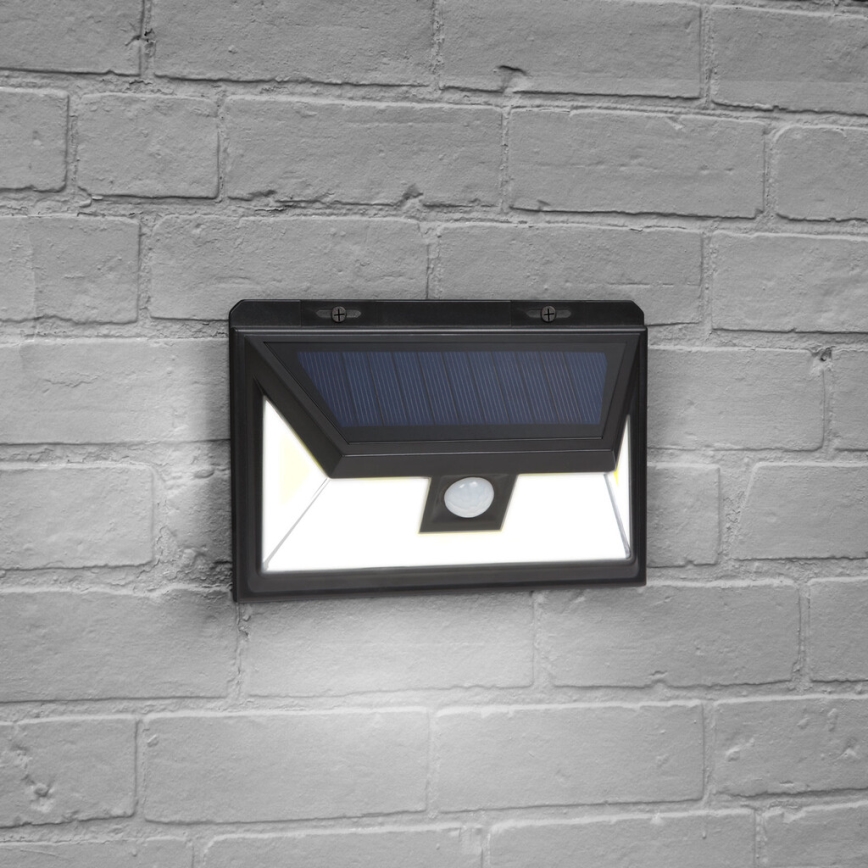 LED-Solarwandleuchte mit Sensor LED/5W/5,5V IP65 1200 mAh