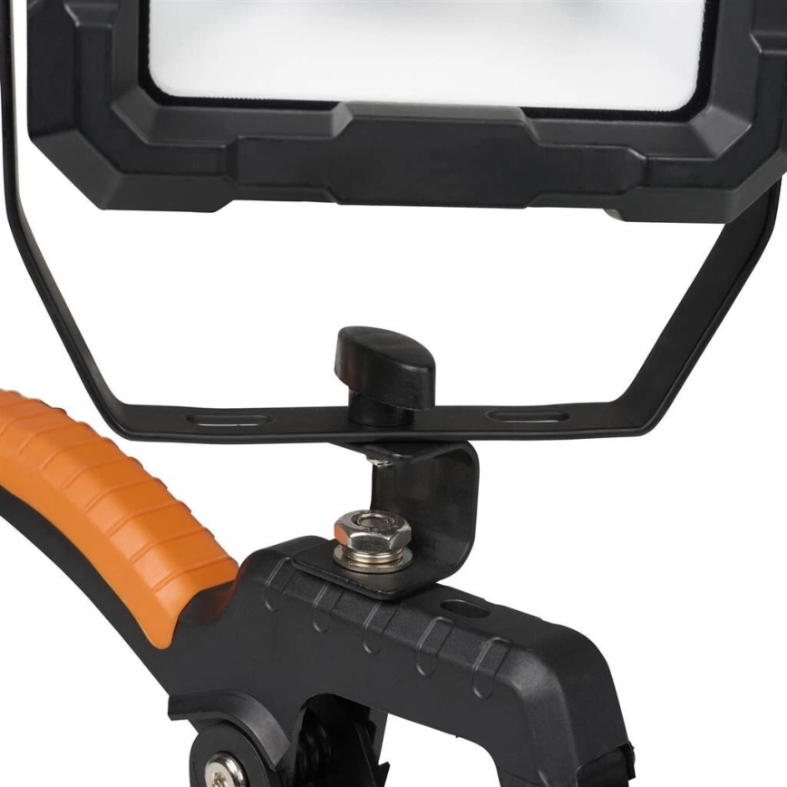 LED-Strahler LED/20W/230V 6500K IP65 orange/schwarz