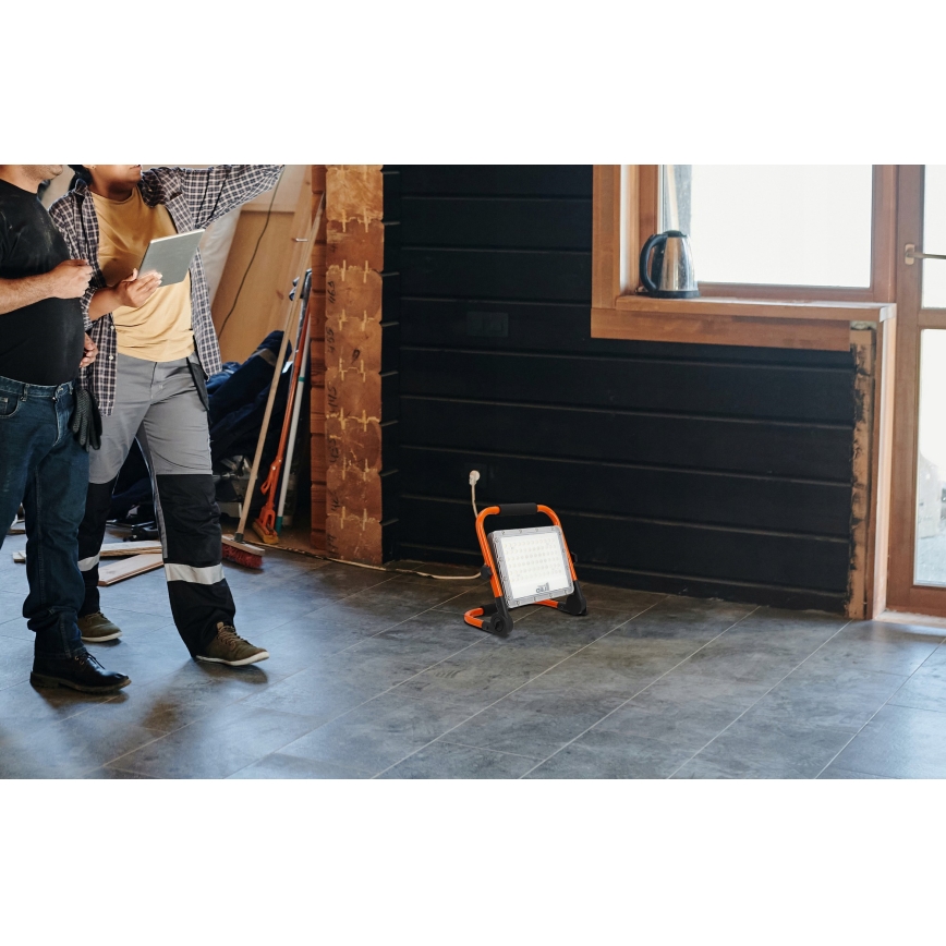 LED-Strahler mit Ständer LED/100W/230V 4500K IP65 orange