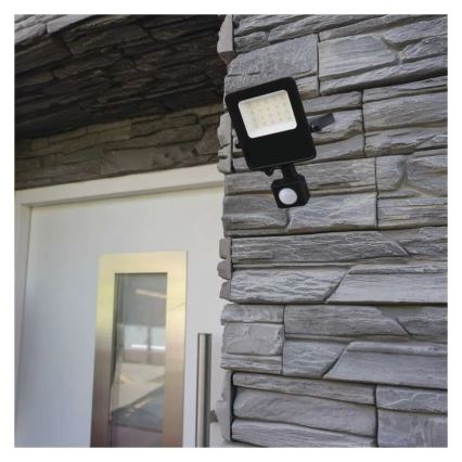 LED-Strahler mit Sensor VISIO LED/30W/230V 4000K IP65