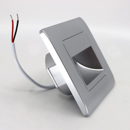 LED Treppenbeleuchtung STEP LIGHT LED/1,5W/230V silber