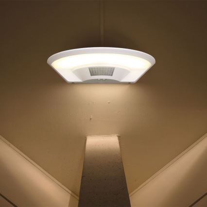 LED-Wandleuchte für Badezimmer mit Sensor LED/10W/230V 4000K IP54 weiß