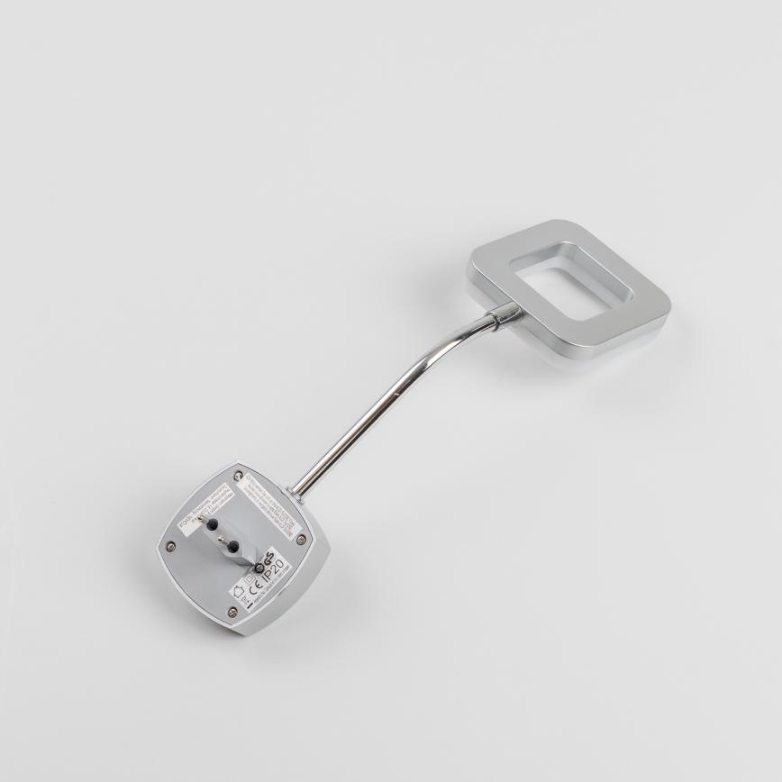 LED Wandleuchte für die Steckdose LED/3,2W/230V Mattchrom