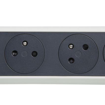 Legrand 049459 - Verlängerungskabel mit Schalter 4Z Typ E 3m