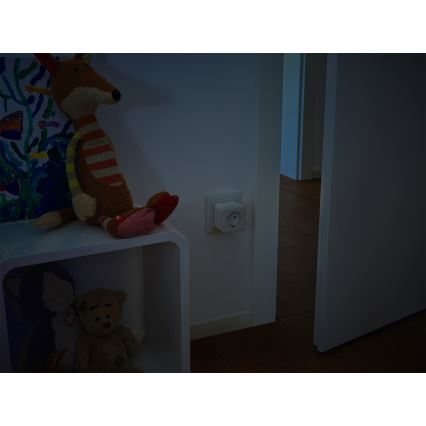 Osram - Dimmbare LED-Schuko-Steckdose mit Beleuchtung SMART+ NIGHTLIGHT 3680W/230V Wi-Fi