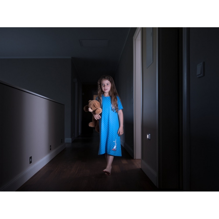 Osram - LED-Orientierungslicht mit Sensor NIGHTLUX LED/0,3W/3xAAA IP54