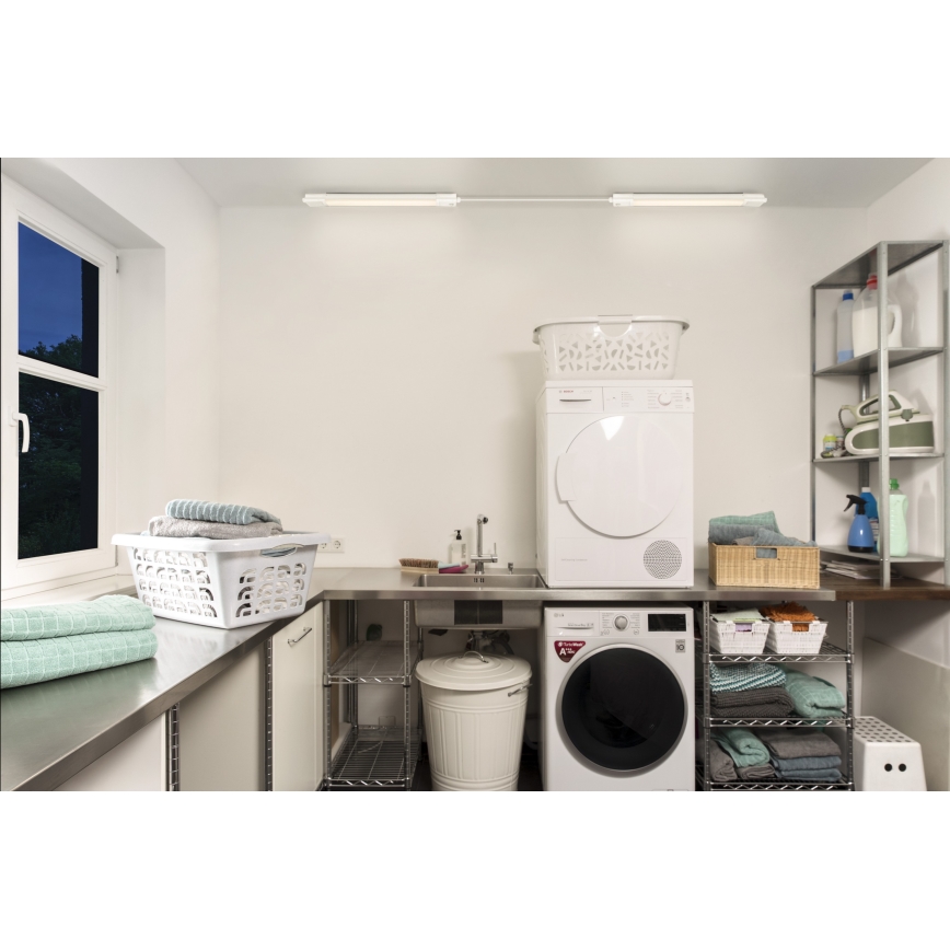 Osram - technische LED-Röhrenleuchte mit Dämmerungs- und Bewegungsmelder SUBMARINE LED/36W/230V 122 cm IP65
