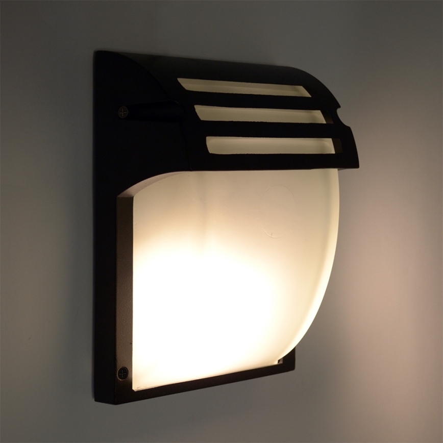 Auβen-Wandbeleuchtung 1xE27/40W/230V IP44