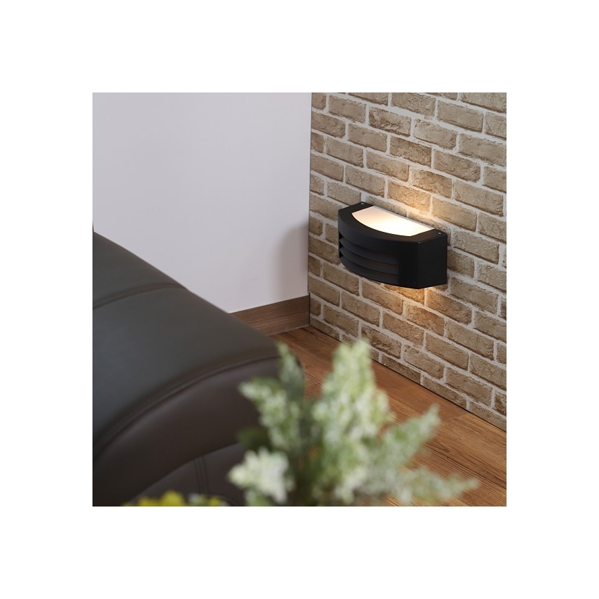 Outdoor-Wandleuchte OLIANA 1xE27/60W/230V IP54 schwarz