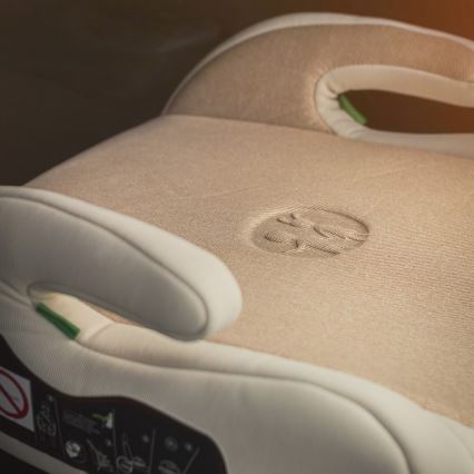 PETITE&MARS - Auto-Sitzerhöhung OPTIMUS PRO i-Größe 125-150 cm (22-36 kg) beige