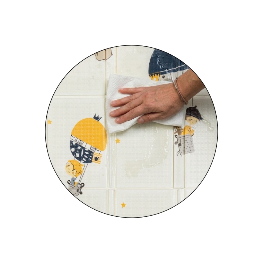 PETITE&MARS - Faltbare Spielmatte CAMPY Mountains&Triangles