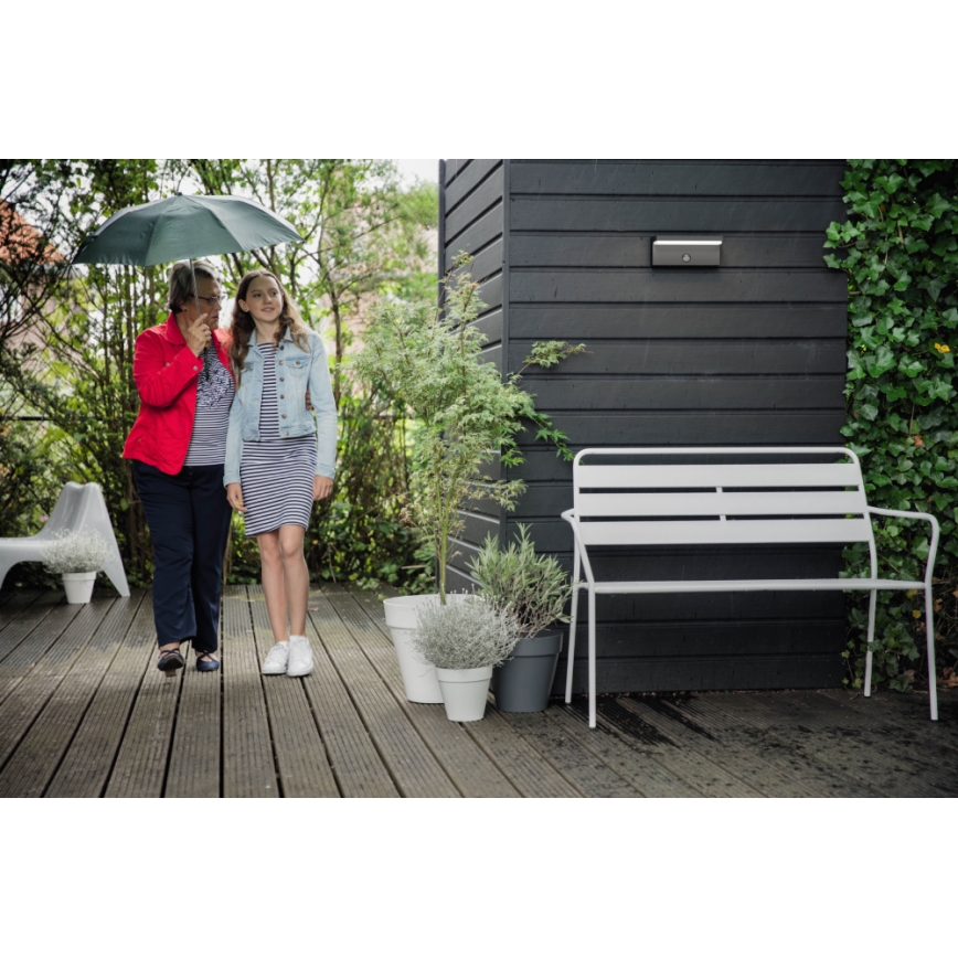 Philips 16484/93/P3 - LED Outdoor leuchte mit Sensor BUSTAN 2xLED/4,5W