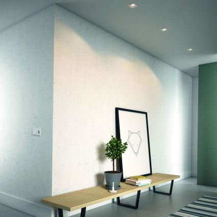 Philips - 3er-Set dimmbare LED-RGBW-Einbauleuchten 1xGU10/4,8W/230V weiß + Fernbedienung