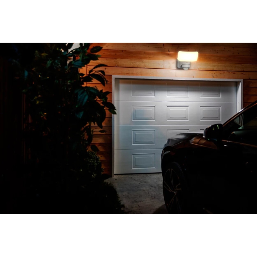 Philips - LED Solar-Wandleuchte mit Bewegungs- und Dämmerungssensor TYLUS LED/6W/3,7V 2600 mAh 3000K IP44