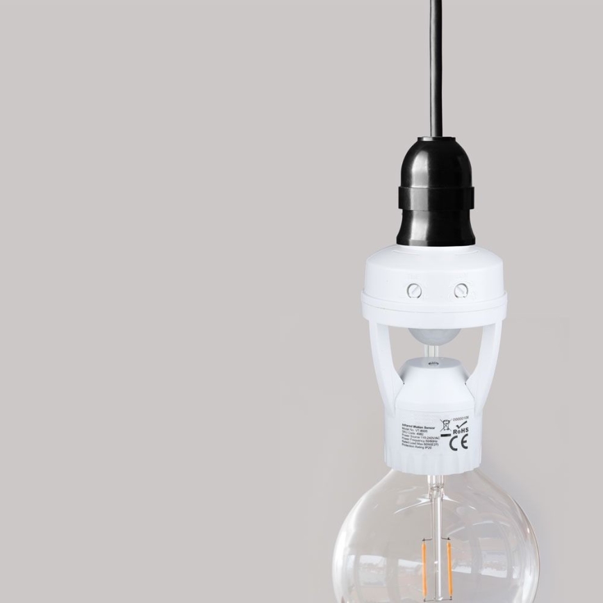 PIR-Sensor für E27-Glühlampe weiß