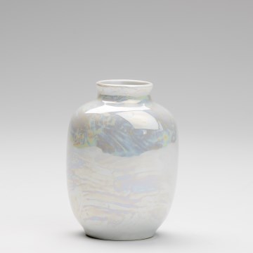 Porzellanvase 12,5x9 cm perlmuttfarben weiß