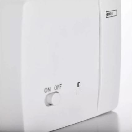 Programmierbares Thermostat 230V+2xAA