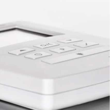 Programmierbares Thermostat 230V+2xAA