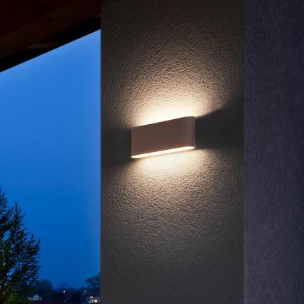 Redo 90453 - LED-Außen-Wandleuchte KLIPPE 24W/230V 3000K IP54 Braun
