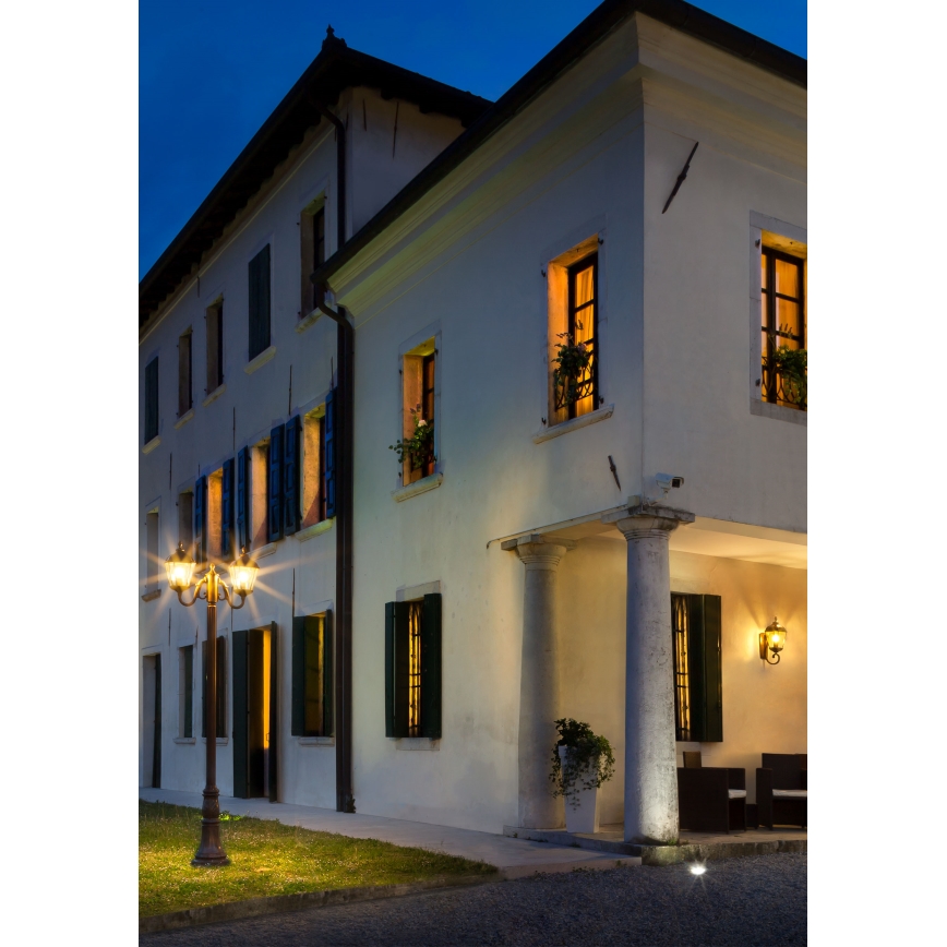 Redo 9656 - Außenwandleuchte ESSEN 1xE27/70W/230V IP44 braun/Patina