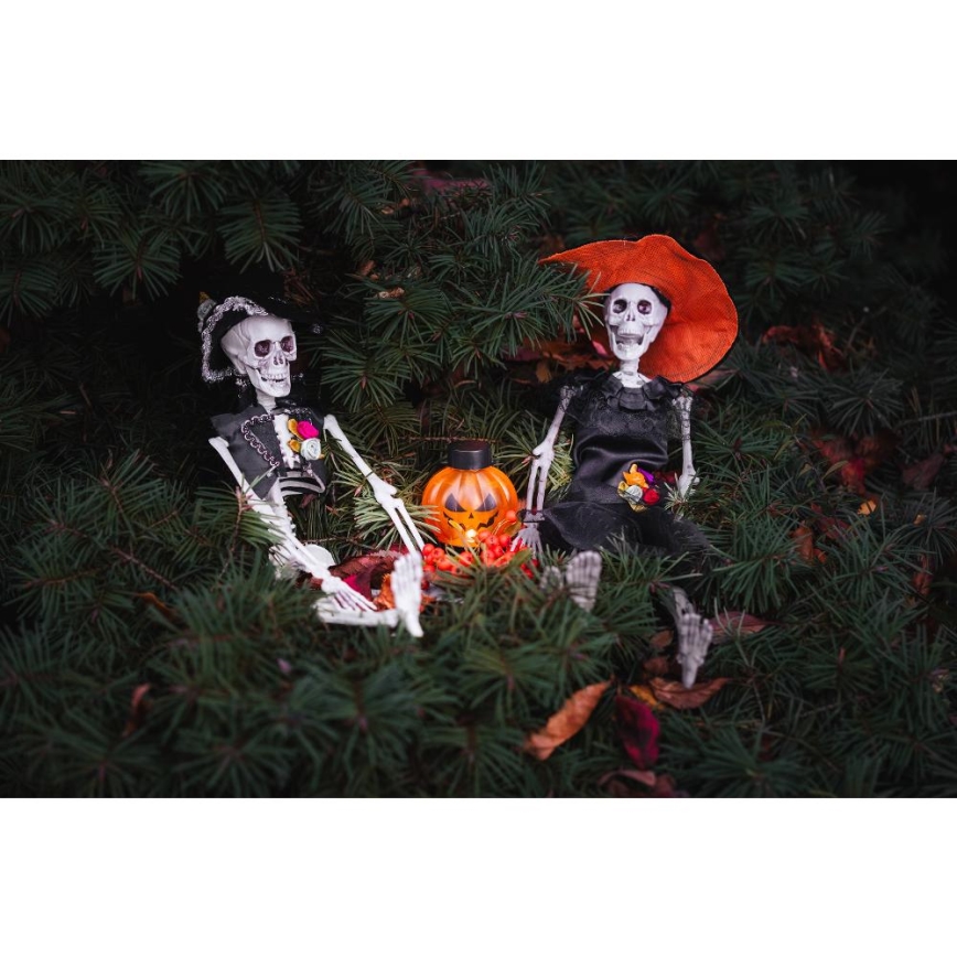 SET 6x LED-Dekoration HALLOWEEN LED/1xCR2032/warmweiβ Kürbisse