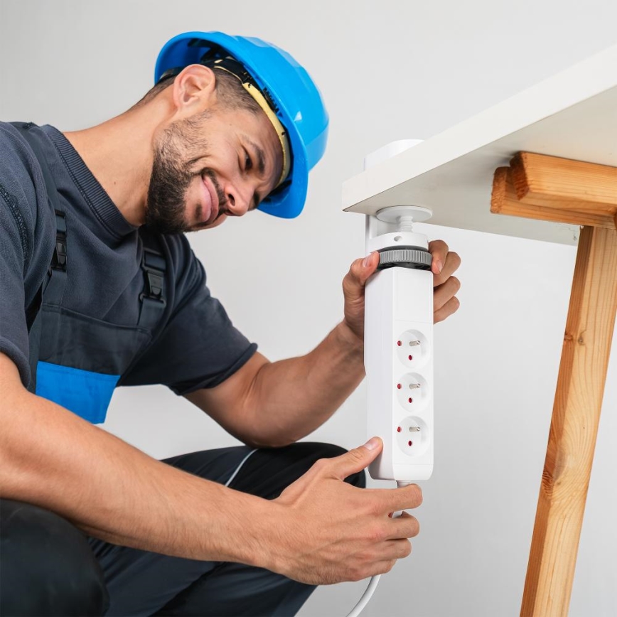 Steckdosenleiste mit Tischklemme 3x Steckdosen (Typ E) + 2x USB-A + 1x USB-C 1,5 m, weiß