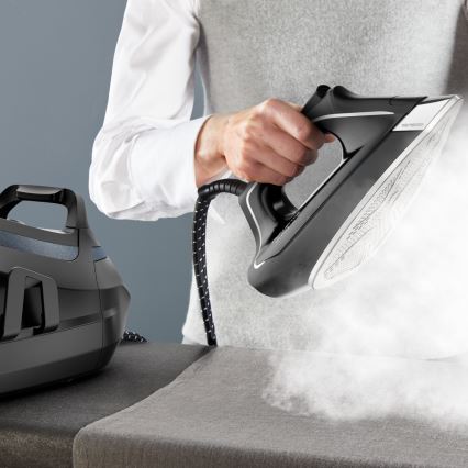 Rowenta - Dampfbügelstation ECO STEAM 2800 W/230 V schwarz
