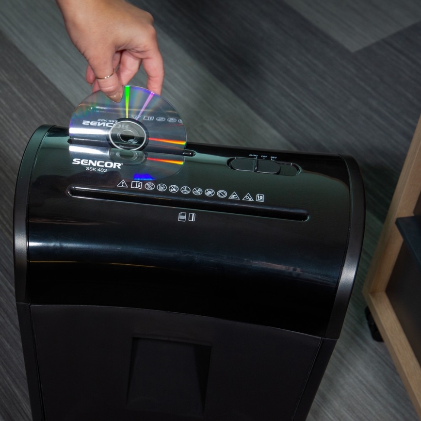 Sencor - CD- und Papierschredder A4 Volumen 14 l 230V schwarz