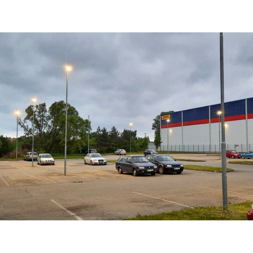 Sinclair – LED-Straßenleuchte LED/35W/230V 3000K IK08 IP66