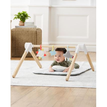 Skip Hop – Kinderspieldecke mit Holztrapez LINING CLOUD