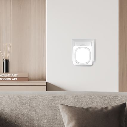 Kabellose Steckdosentürklingel mit LED-Beleuchtung 230V/1xCR2032 IP56 weiß