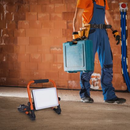 LED-Strahler mit Stativ LED/50W/230V 4000K IP65