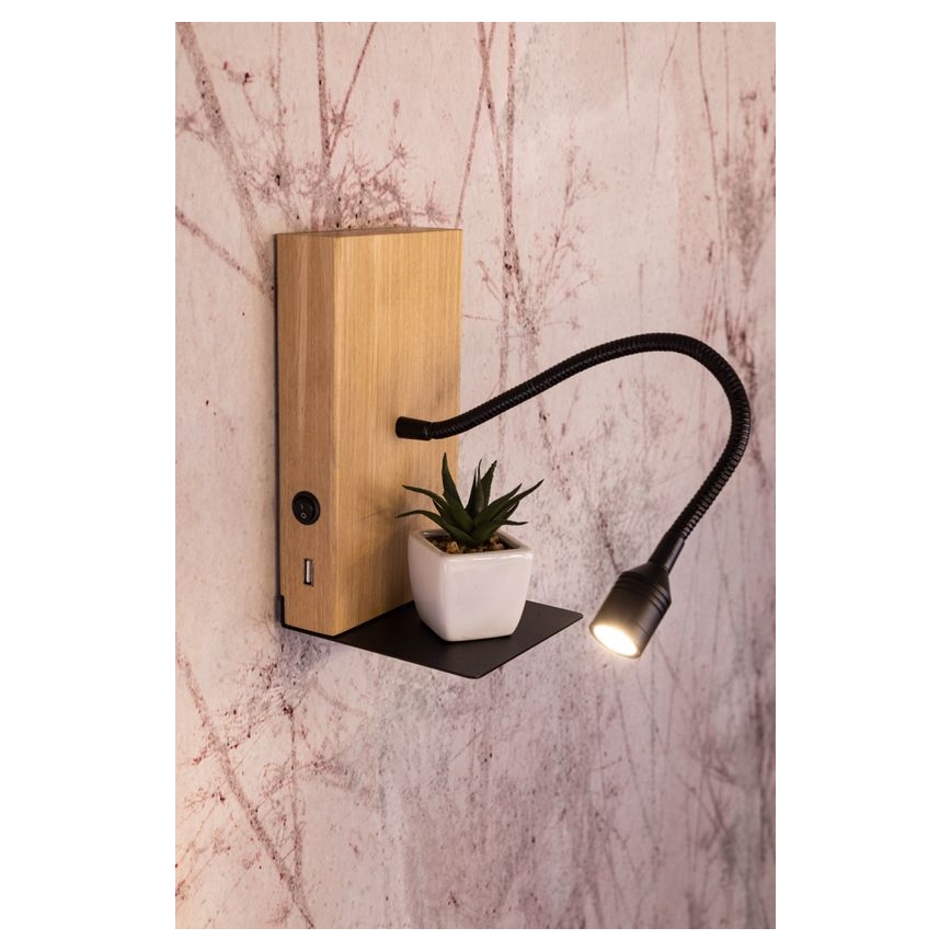 LED-Wandleuchte LECTOR LED/2,5W/230V USB Eiche