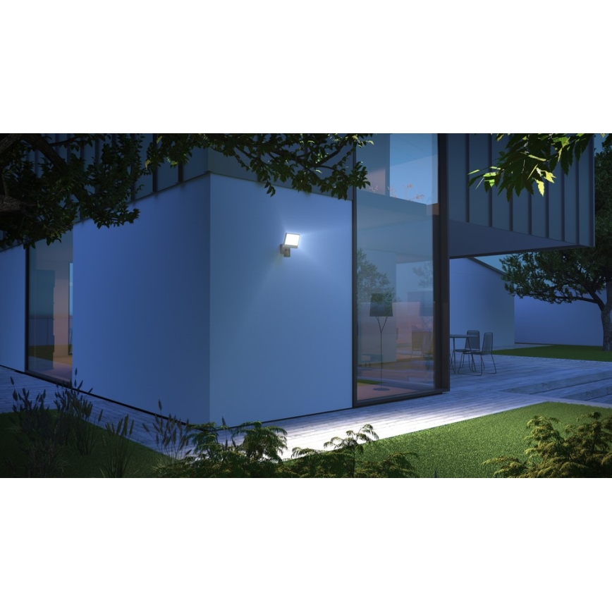 Steinel 065294 – LED-Strahler mit Sensor und Kamera LED/21W/230V IP44