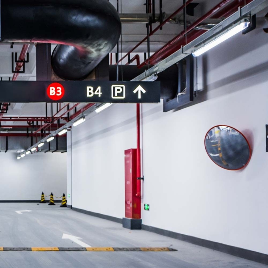 Technische LED-Feuchtraumleuchte mit Bewegungs- und Dämmerungssensor, 48 W, 230 V, IP65, 4000 K, 150 cm