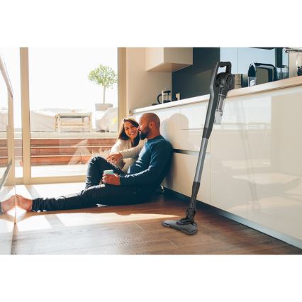 TESLA Electronics AeroStar - Beutelloser Stabstaubsauger 2in1 600W/230V