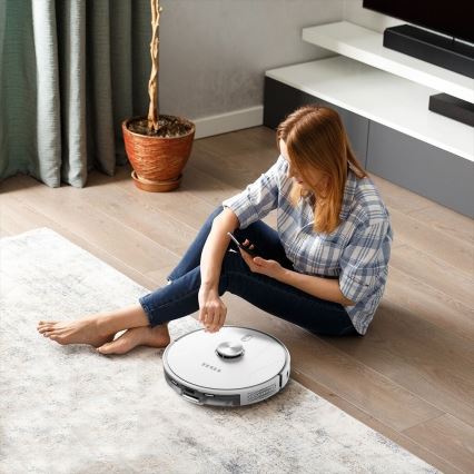 TESLA Electronics RoboStar - Intelligenter 2-in-1 Saugroboter 2600 mAh Wi-Fi Weiß