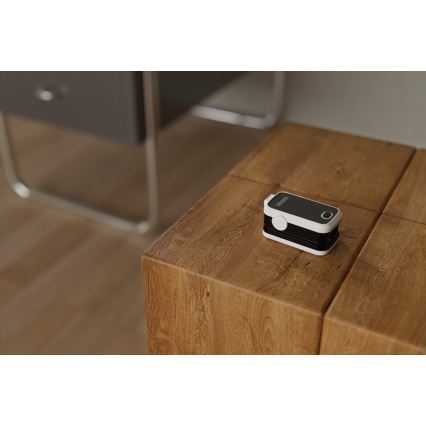 TESLA Smart - Smart-Puls-Oxymeter 2xAAA IP22