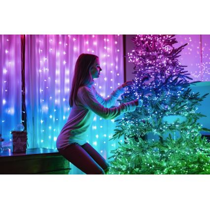 Twinkly - Dimmbare LED-RGB-Weihnachtslicherkette für den Außenbereich STRINGS 250xLED 23,5m IP44 Wi-Fi