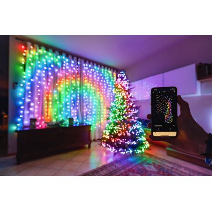 Twinkly - Dimmbare LED-RGBW-Weihnachtslichterkette für den Außenbereich STRINGS 400xLED 35,5m IP44 Wi-Fi