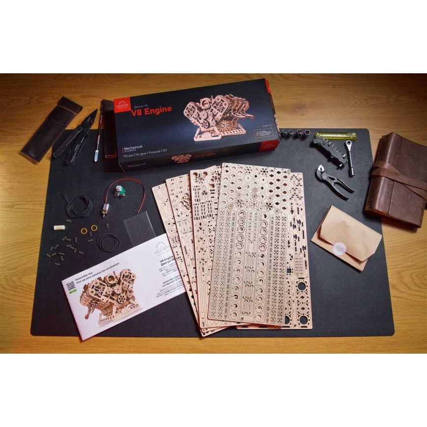 Ugears - 3D mechanisches Holzpuzzle V8-Motor