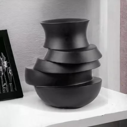 Vase 38x33x36 cm Harz/matt schwarz