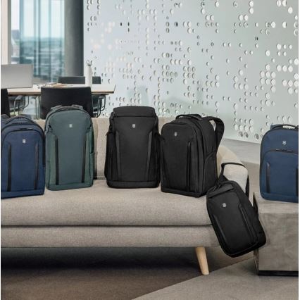 Victorinox - Laptop-Rucksack 15" Altmont Professional Essential 24 l dunkelblau