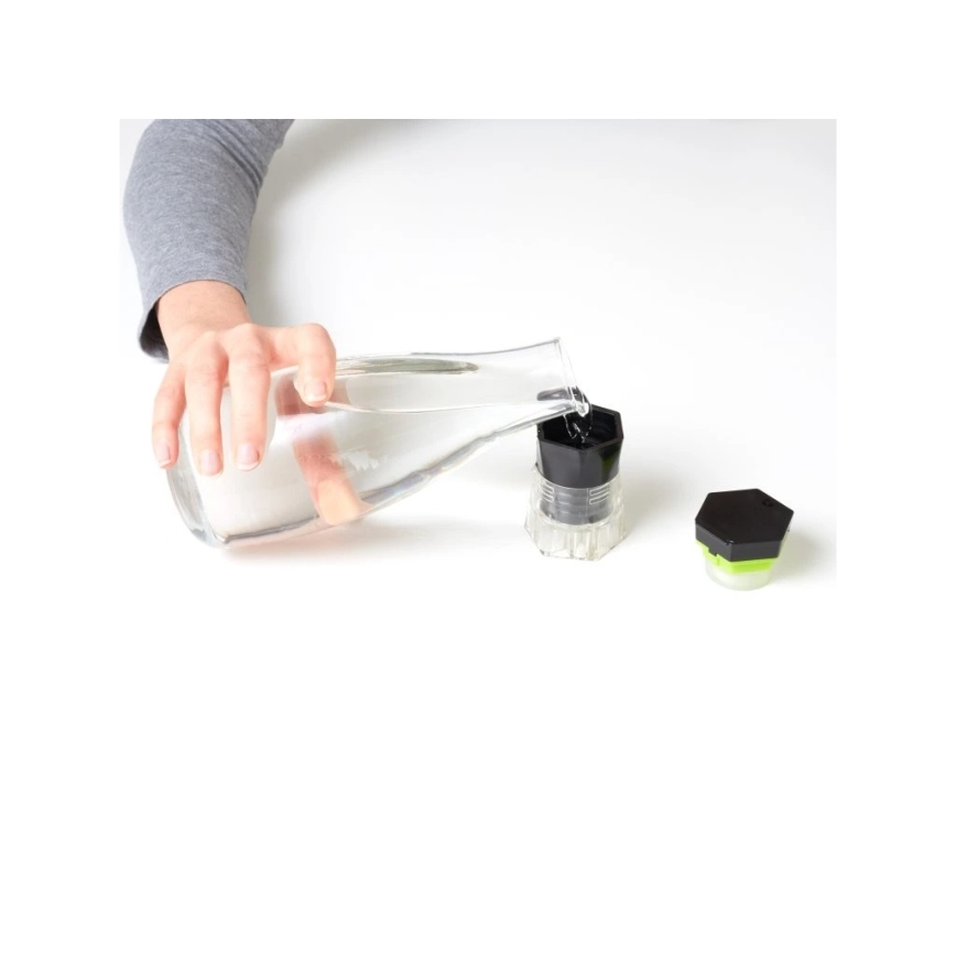 Vitility - 5-in-1 Tablettenspender und -schneider, schwarz