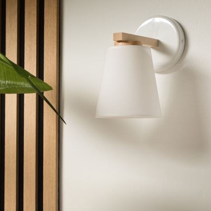 Wandleuchte ELLIE 1xE27/60W/230V Buche