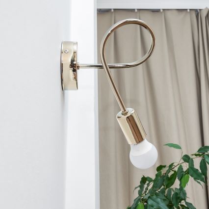 Wandleuchte OXFORD 1xE27/15W/230V goldfarben