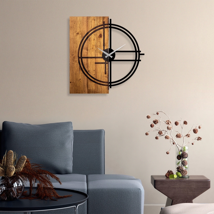 Wanduhr 58x56 cm 1xAA Holz/Metall