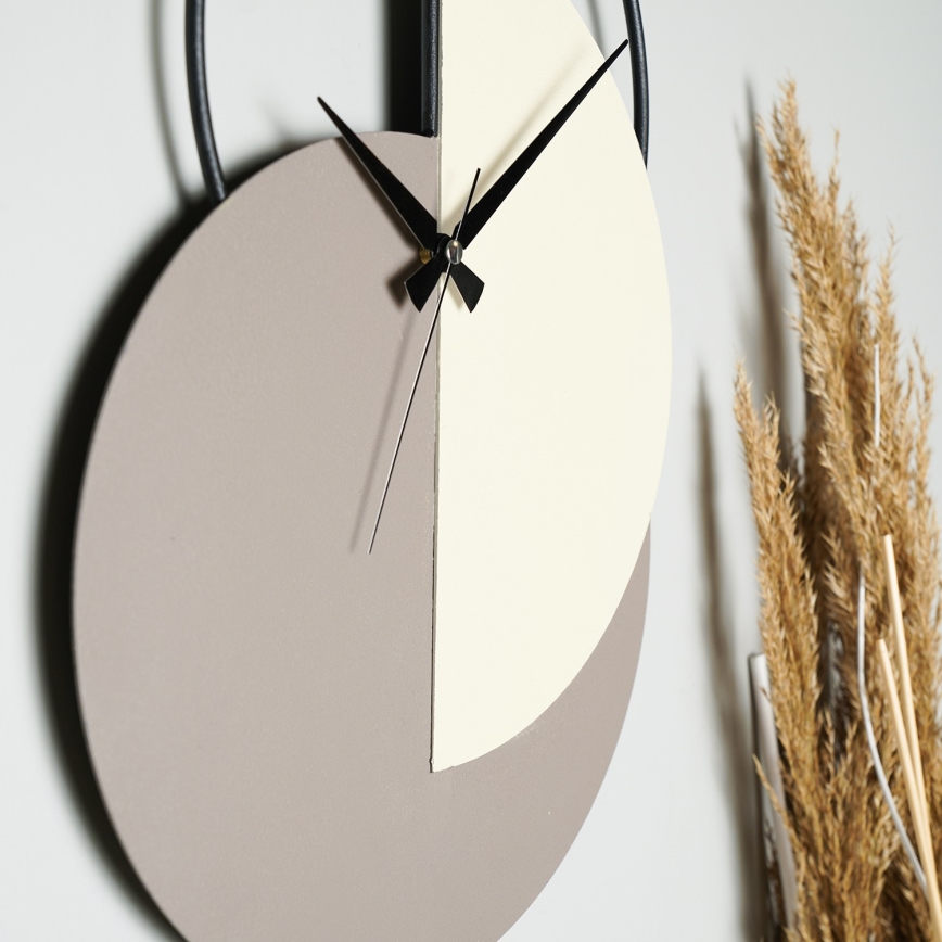 Wanduhr 68x30,5 cm 1xAA